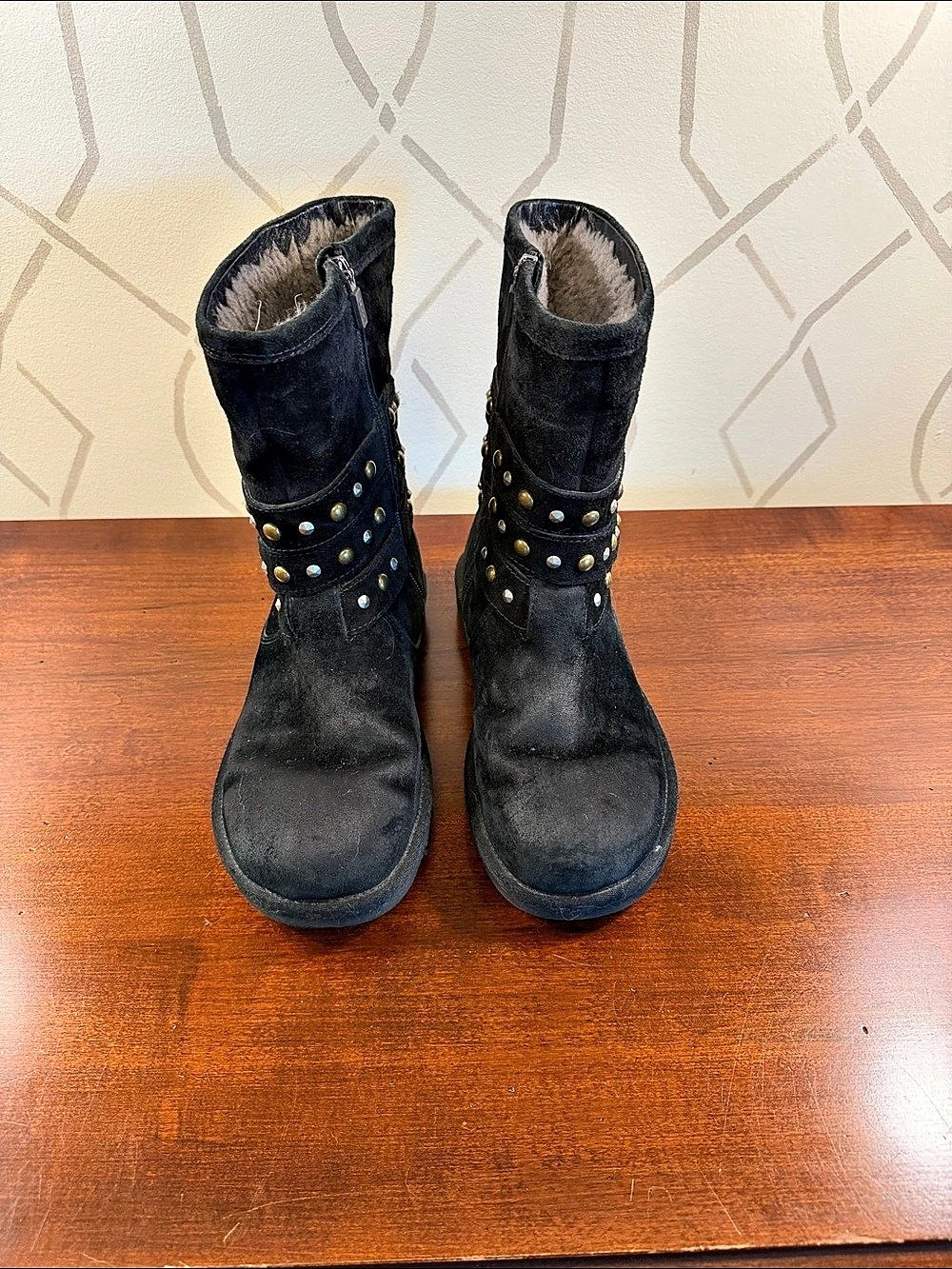 UGG Classic Short Studded Black Winter Boots